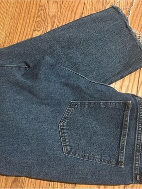 GAP Women's Relaxed Dark Wash Denim Jeans with Raw Hem